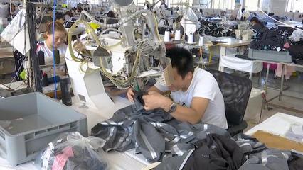 壯麗七十年，高密 紡織服裝產業轉型升級成效顯著，從服裝加工邁向智造新高地